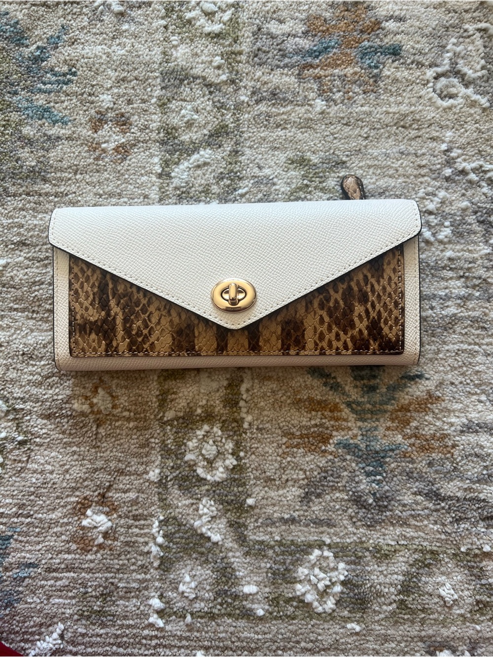 Coach Envelope Wallet on Chain - Picture 5 of 12